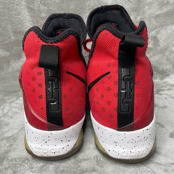 Nike LeBron XIV “University Red” Basketball Shoes Men’s 10.5 Red/Black/White - Picture 4 of 13